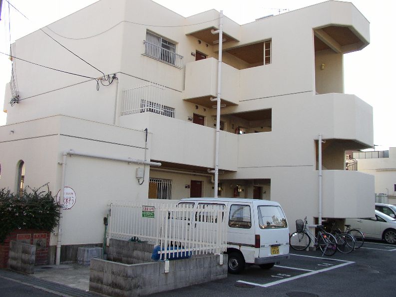 箕面市西小路の賃貸